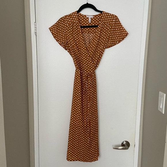 Polka Dot True Wrap Dress - Picture 4 of 4